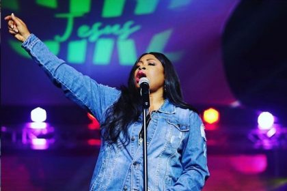 Sinach-Because-you-Live (1)